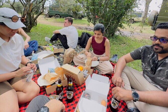 5 Days Getaway adventure to Masai Mara,L.Nakuru and L.Naivasha - An Overview of the 5-Day Kenya Safari