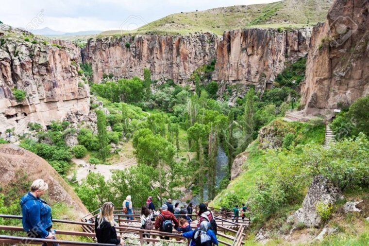5-days-istanbul-to-cappadocia-by-plane-hot-air-balloon
