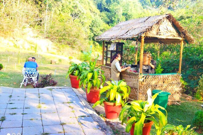 5 Days Kerala Luxury Tour Hills Beaches Houseboat and Heritage - FAQ