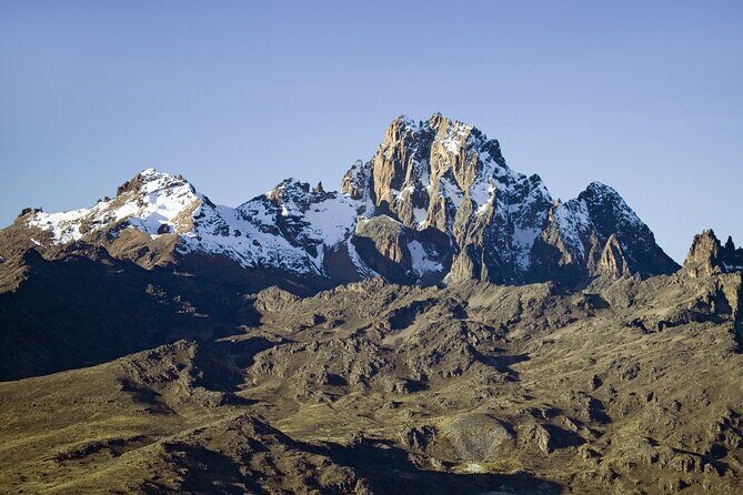 5 Days Mount Kenya Climbing Via Chogoria Sirimone Route - Key Points