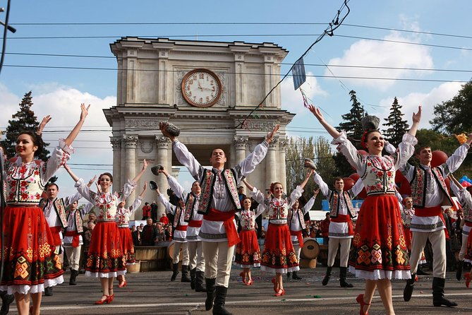 5-daysmoldova-transnistria-and-romania-3-countries-in-one-trip