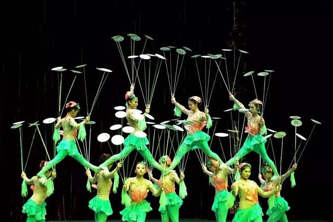 5-Hour Beijing Night Acrobatics And Peking Opera Show Tour - Who Will Love This Tour?