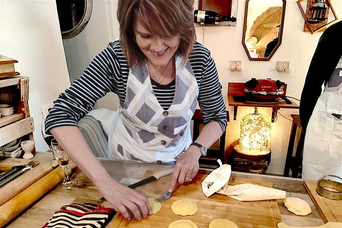 5-hour-cooking-class-with-traditional-food