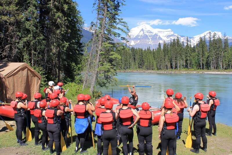 5-hour-fraser-river-rafting-in-jasper-national-park