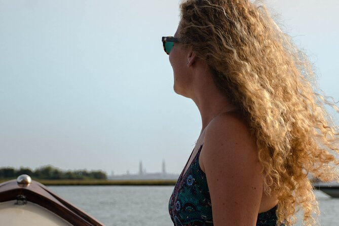 5-hour-guided-tour-of-the-magic-islands-by-vintage-boat-in-venice