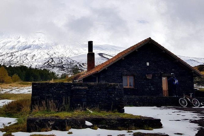 5-hour-mount-etna-mountain-biking-tour