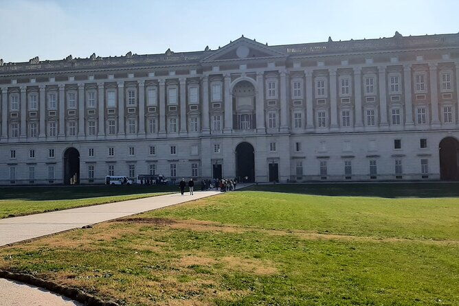 5-hour-royal-palace-of-caserta-private-guided-tour-by-train-from-naples