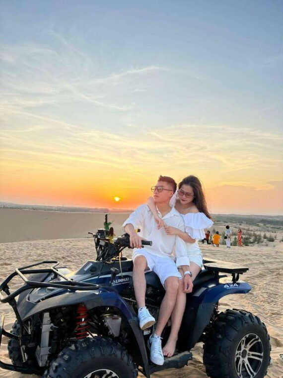 5-hour-sunrise-or-sunset-jeep-tour-from-mui-ne-beach-town
