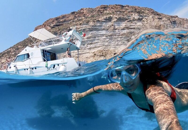 5-hours-lampedusa-boat-tour-with-sandwich-sup-and-snorkeling