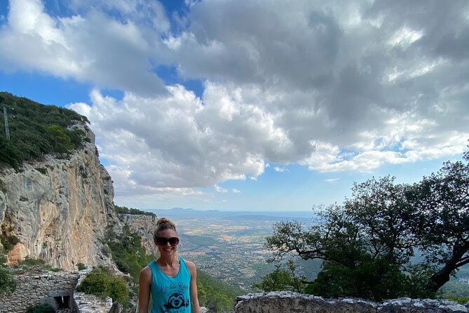 5-hours-mallorca-hiking-tour-in-castell-d-alaro