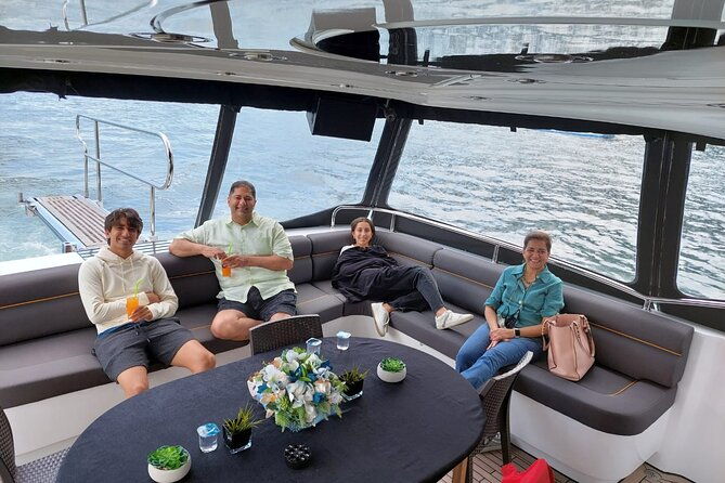 5-hours-private-luxury-yacht-for-bosphorus-cruise-in-istanbul