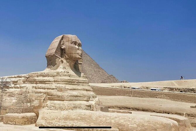 5 Hours private to Giza pyramids Sphinx and Citadel including Lunch - FAQ