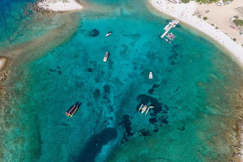 5-islands-private-boat-tourblue-cavehvarpakleni-islands-2