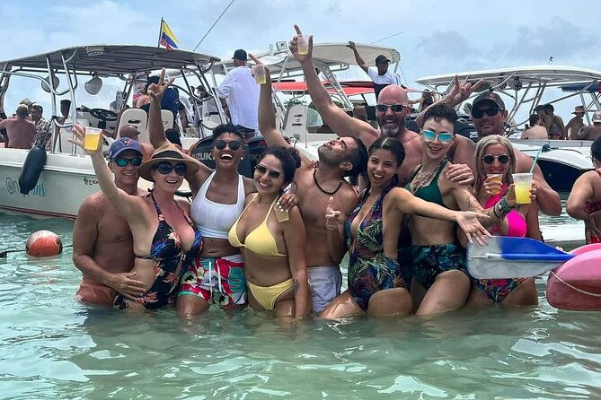 5-islands-tour-from-cartagena-including-snorkeling-and-lunch