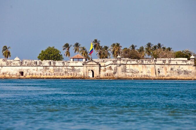 5-islands-tour-from-cartagena-including-snorkeling-and-lunch