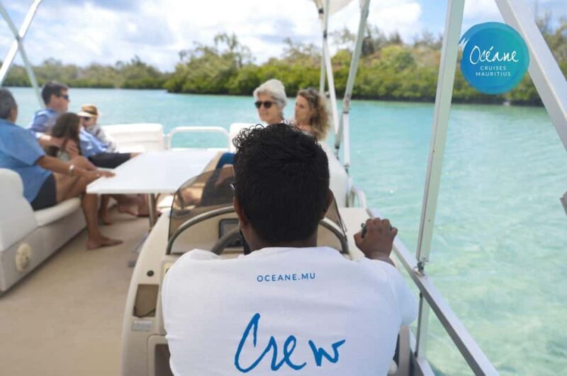 5 Islands Tour: New OCÉANE Private Pontoon Boat cruise - Key Points