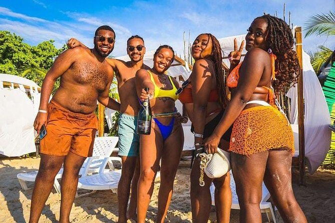 5-islands-tour-to-rosario-islands-with-snorkeling-activity