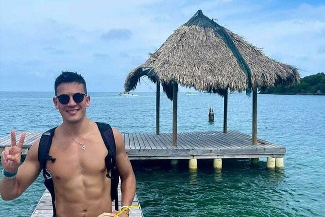 5-islands-tour-to-rosario-islands-with-snorkeling-activity