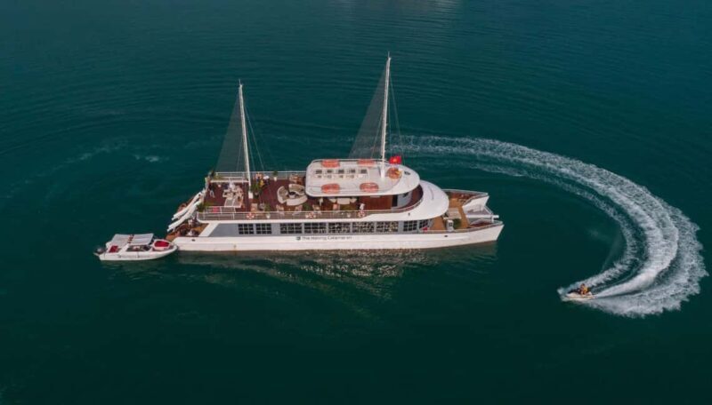 5 Star - CATAMARAN Cruise - Ha Long Bay 1 Day - Engaging Introduction