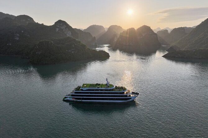 5 Star Cruise 2D1N from Hanoi  Halong & Lan Ha Bay with Pool - Introduction: A Luxurious Water Escape Close to Hanoi