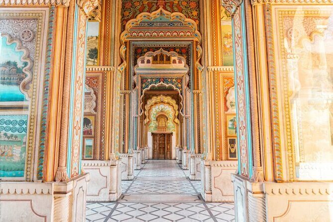 5 star Hotel Package: Golden Triangle 3-Day Tour from Delhi, Agra, Jaipur - The Experience in Detail