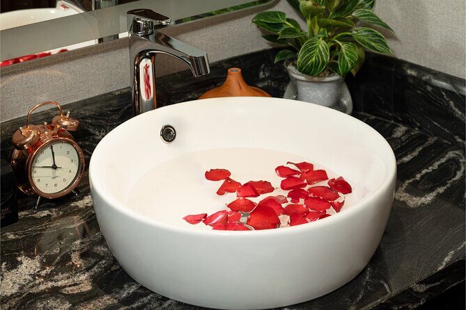 5-Star Paradise Cruise Ha Long Bay & Lan Ha Bay 2D1N Tour - The Experience in Detail