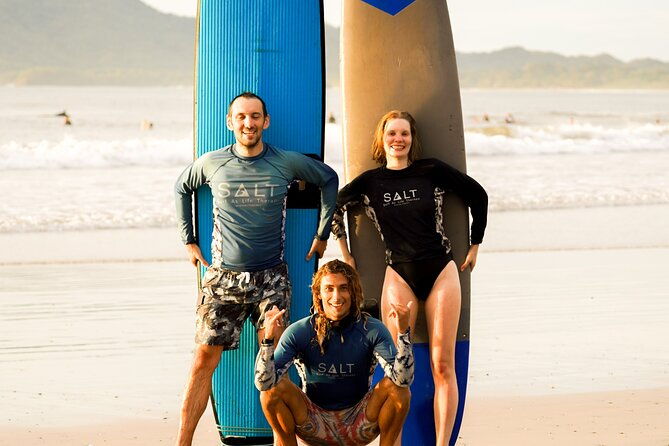5-star-surf-lessons-in-tamarindo-with-salt-surf-as-life-therapy