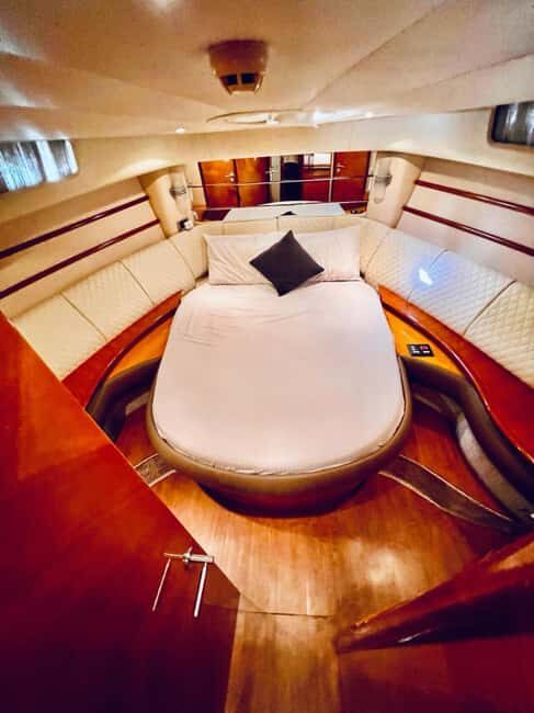 50 feet Private Luxury Yacht Tour In Dubai Marina - Who Will Love This Experience?