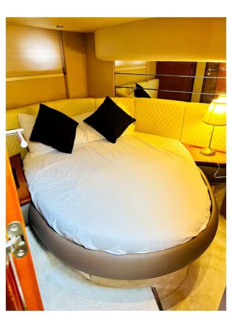 50 feet Private Luxury Yacht Tour In Dubai Marina - FAQ