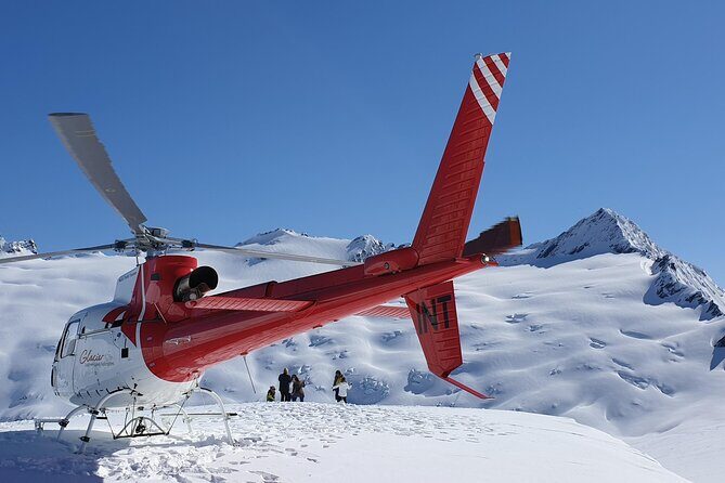 50-Minute Glacier Explorer Flight from Queenstown - Who Should Consider This Tour?