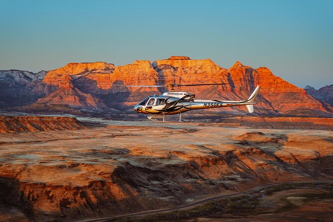 55-mile-helicopter-tour-around-zion-national-park