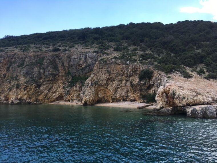 55h-plavnik-island-swim-snorkel-with-capt-boboprivate