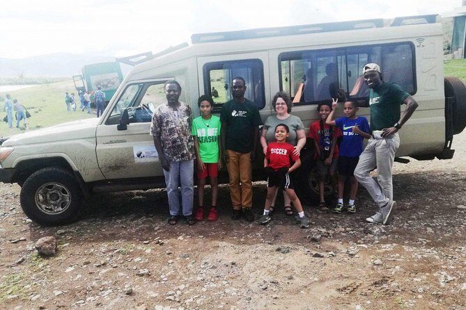 5Days Family _Group Tour Lodging Mid-Range in the Jungle - Key Points