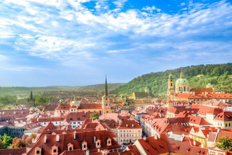 5h-prague-city-highlights-tour-local-lunch-snack-incl
