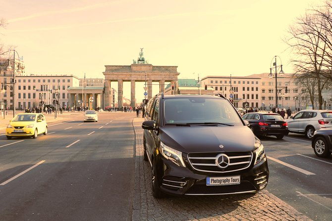 5hours-guide-chauffeur-photographer-in-berlin-private-tour