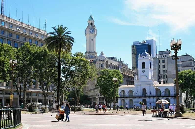 5hs-small-group-city-tour-of-buenos-aires-with-street-food
