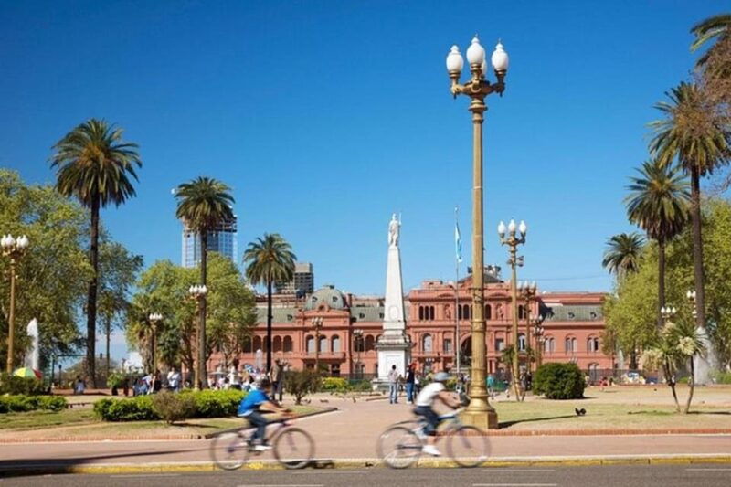 5hs-small-group-city-tour-of-buenos-aires-with-street-food