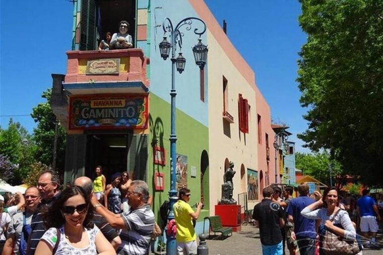 5hs-small-group-city-tour-of-buenos-aires-with-street-food