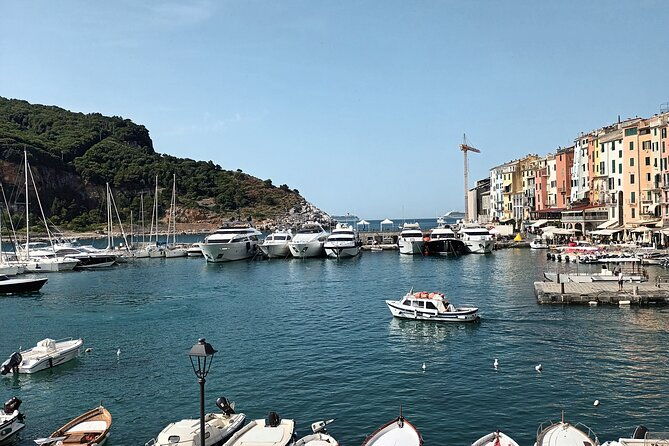 6-7-cinque-terre-boat-tour-with-aperitif