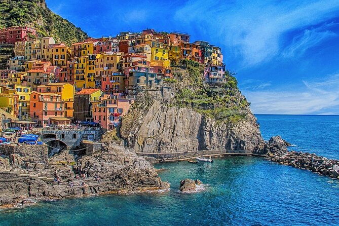 6-7-cinque-terre-boat-tour-with-aperitif