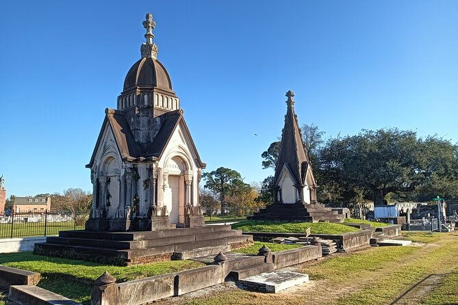 6-cemeteries-of-new-orleans-famous-graves-fascinating-history