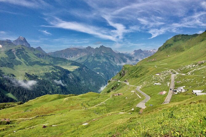 6-day-drive-9-swiss-passes-glacier-express-route-stelvio-italy