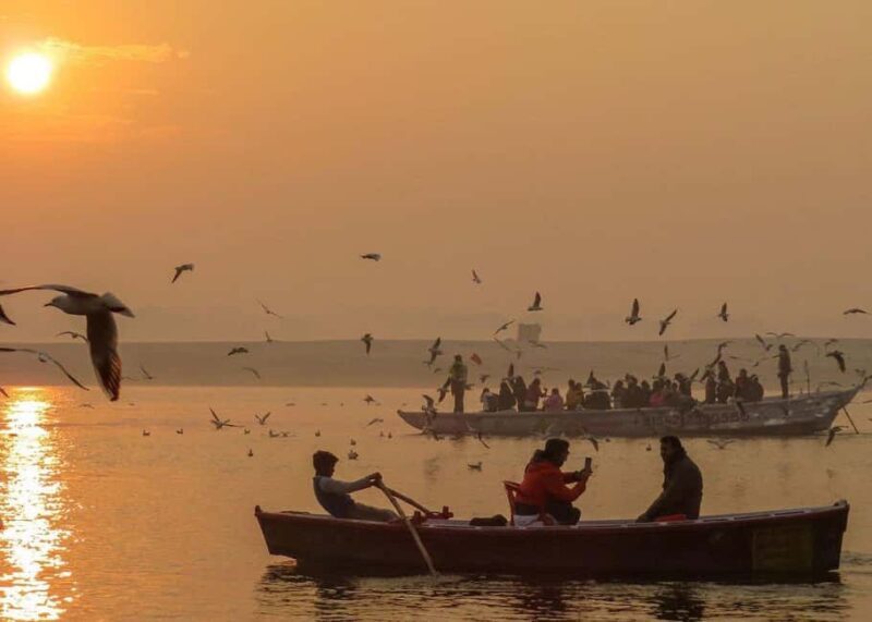 6 Day Golden Triangle Tour with Varanasi from Delhi - Who Should Consider This Tour?