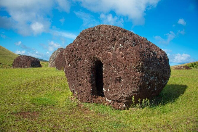 6-day-private-easter-island-archaeology-and-hiking-adventure