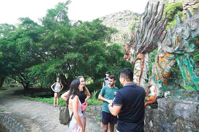 6-Day Sightseeing Tour in North Vietnam - Sapa: Mountain Village Treks and Cultural Encounters