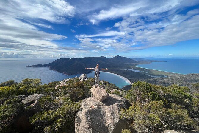 6-Day Tasmanian Explorer Adventure Tour from Hobart - Day 5: Famous Coastal and Hobart Nightlife