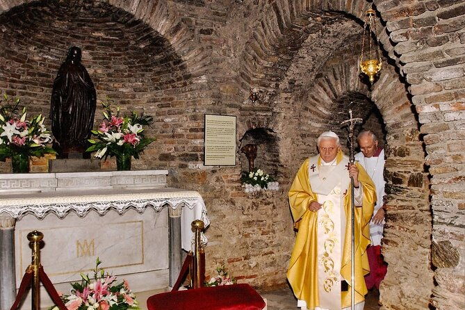 6-days-istanbul-kusadasi-ephesus-pamukkale-by-plane