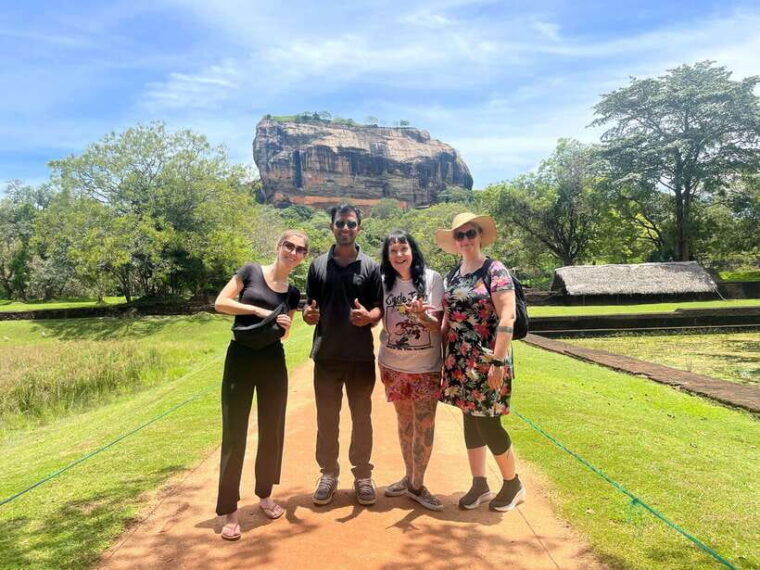 6-days-of-sri-lanka-with-all-inclusive-ayurvedha-uplift