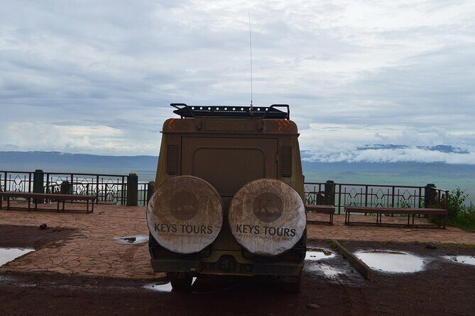 6 Days Safari : Manyara, Ngorongoro, Serengeti & Tarangire National Park - An In-Depth Look at the 6-Day Tanzanian Safari
