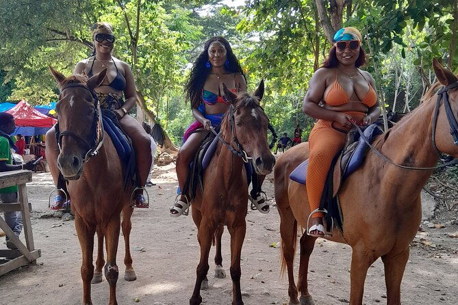 6-hour-dunns-river-falls-and-horseback-riding-in-ocho-rios